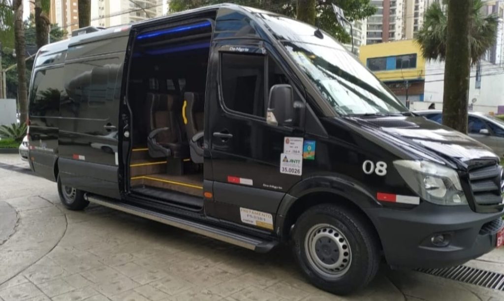 Aluguel de Van Executiva – Mercedes Benz Sprinter 7