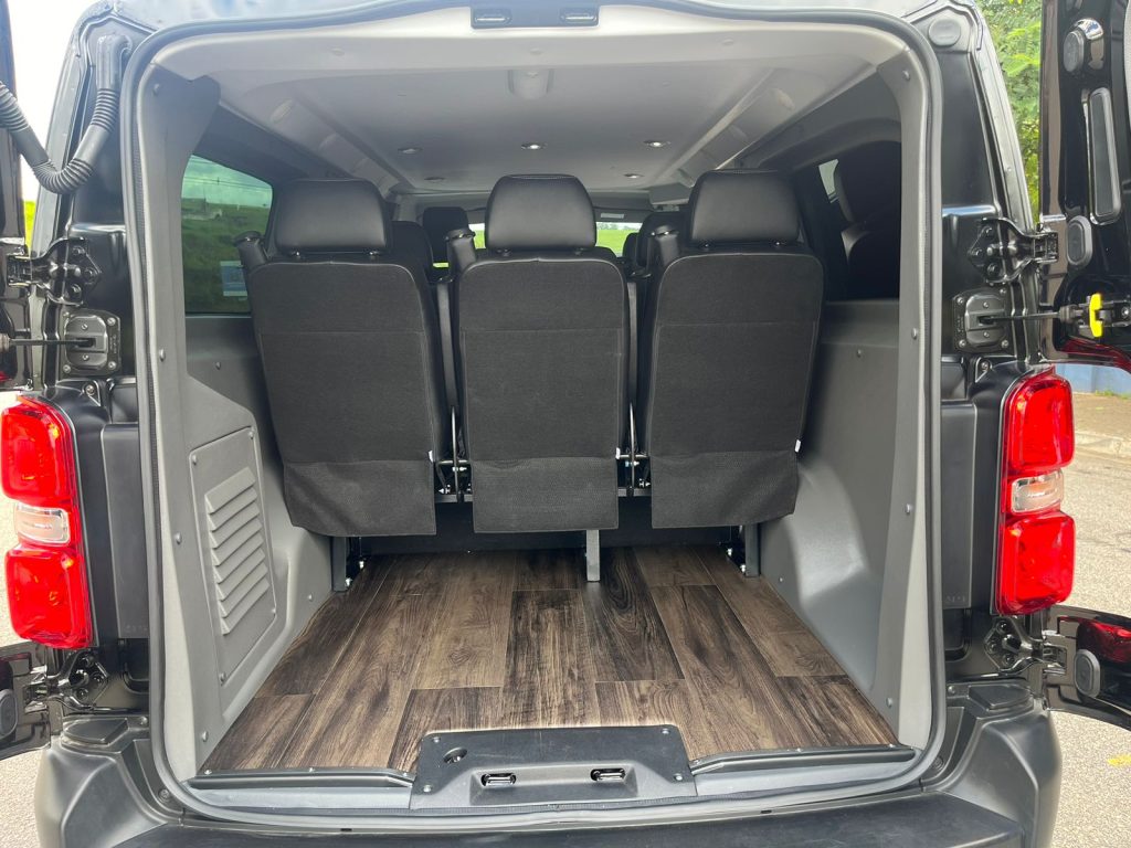 Aluguel De Minivan Executiva Fiat Scudo bagageiro